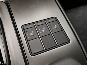 Lexus UX Crossover Facelifting 2.0 300h 199KM 2025 Od ręki - 300h Business 2.0 Hybrid Dynamic Force 199KM | Podgrzewane fotele, zdjęcie 12