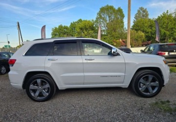 Jeep Grand Cherokee IV Terenowy Facelifting 5.7 V8 HEMI 352KM 2014 Jeep Grand Cherokee Jeep Grand Cherokee 5.7 V8 HEMI Summit 5.7 Benzyna, zdjęcie 11