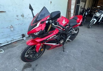 Honda CBR CBR 650 2022r okazja uszkodzony