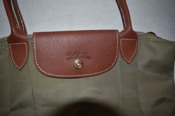 Сумка Longchamp из разноцветной ткани.