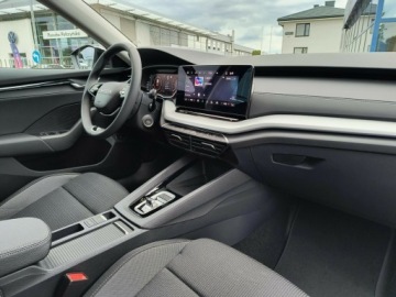 Skoda Octavia IV Liftback 2.0 TDI 150KM 2025 Skoda Octavia 2.0 TDI 150KM Selection DSG, Salon P, zdjęcie 8