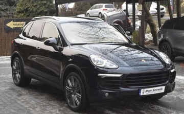 Porsche Cayenne II SUV Facelifting 4.2 D 385KM 2014 Porsche Cayenne Porsche Cayenne S Diesel Platinum Edition 4.1 Diesel 385KM, zdjęcie 2