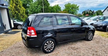 Opel Zafira B 1.8 ECOTEC 140KM 2011 Opel Zafira BENZYNA niski przebieg 7 FOTELI 2x PDC okazja polecamy, zdjęcie 11