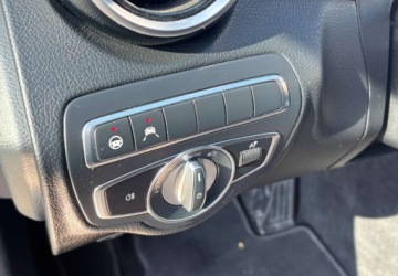 Mercedes Klasa C W205 Kombi Facelifting 2.0 300d 245KM 2020 Mercedes-Benz Klasa C Bogata wersja 2.0 Diesel 245KM, zdjęcie 25