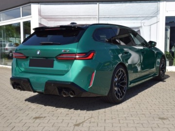 BMW Seria 5 G90-91 M Touring 4.4 V8 727KM 2025 BMW Seria 5 Touring M5 Combi 4.4 (727KM) 2025, zdjęcie 4
