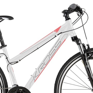 Кроссовый велосипед KROSS EVADO 3.0 БЕЛЫЙ/КОРАЛОВЫЙ, рама 17 дюймов, колеса 28 дюймов