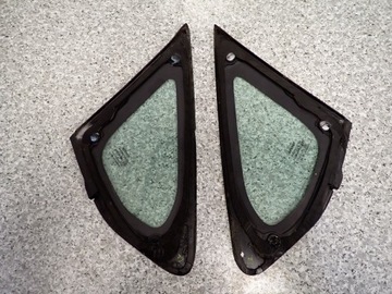 TOYOTA AURIS 5d 06-12 СТЕКЛО КУЗОВА ПЕРЕДНЕЕ ПРАВОЕ