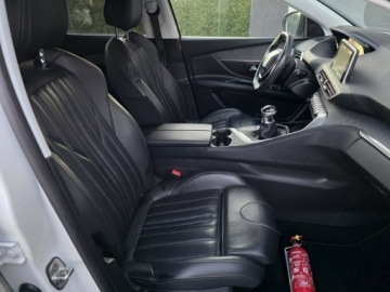 Peugeot 3008 II Crossover 1.6 BlueHDi 120KM 2017 Peugeot 3008 ALLURE *bezwypadkowy* skóry* kamery*, zdjęcie 11