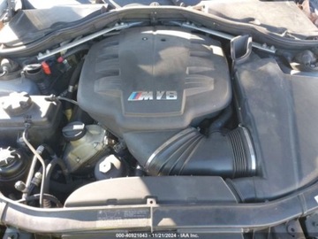 BMW Seria 3 E90-91-92-93 2011 BMW M3 2011 4.0l 4.0 Benzyna 414KM, zdjęcie 7
