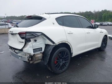 Maserati Levante 2022 Maserati Levante GT 2022 3.0l 3.0 Benzyna 345KM, zdjęcie 5