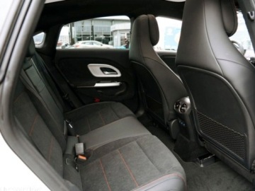 Mercedes CLA C118/X118 2026 MERCEDES-BENZ CLA 200 AMG Line Sedan 1.5 (163KM) 2026, zdjęcie 12