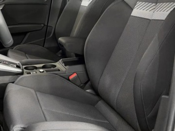 Audi A3 8Y Sportback 1.5 35 TFSI 150KM 2024 Audi A3 1.5 35 TFSI S Line Sportbackl (150KM), zdjęcie 4