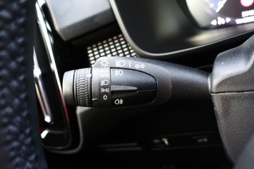 Volvo XC40 2021 Volvo XC 40 B4 Mild-hybrid AWD R-Design Bezwypadek salon PL FV23, zdjęcie 20