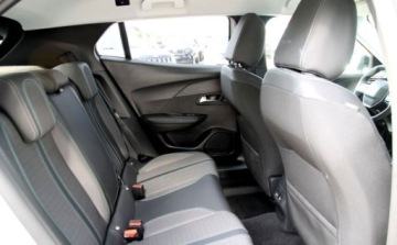 Peugeot 2008 II SUV 1.2 PureTech 130KM 2022 Peugeot 2008 1.2 PureTech Allure SS EAT8 130KM SalonPL Gwarancja od RiA, zdjęcie 27