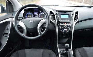 Hyundai i30 II Hatchback 3d 1.4 100KM 2013 Hyundai i30 1.4 100KM klima alu19 COMFORT/SPORT, zdjęcie 29