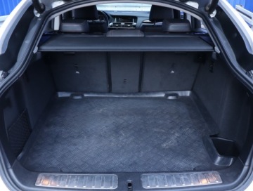 BMW X4 G01 xDrive20i 184KM 2017 BMW X4 xDrive20i, Salon Polska, Serwis ASO, 4X4, zdjęcie 13