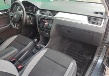 Skoda Rapid II Liftback Facelifting 1.0 TSI 110KM 2017 Skoda RAPID 1.0 TSI 110KM Salon PL ASO Benzyna 110KM, zdjęcie 9