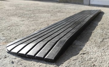 Бордюрные пандусы, проезды, бордюр 110/3 см.