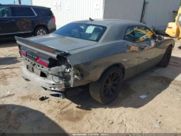 Dodge Challenger III 2023 Dodge Challenger rt scat pack, 2023r., 6.4L 6.4 Benzyna 485KM, zdjęcie 2