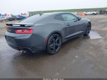 Chevrolet Camaro VI Coupe 6.2 455KM 2018 Chevrolet Camaro CHEVROLET CAMARO 2SS 6.2 Benzyna 455KM, zdjęcie 2