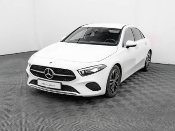Mercedes Klasa A W177/V177 Sedan Facelifting 2.0 200d 150KM 2023 Mercedes A 200 GD8K647#200 d Progressive 8G-DCT, zdjęcie 1