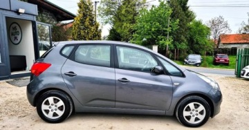 Kia Venga Mikrovan 1.6 DOHC CVVT 125KM 2010 Kia Venga 1.6 BENZYNA KLIMA PARKTRONIC super okazja polecamy 1.6, zdjęcie 9