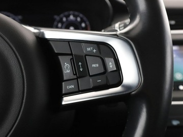 Jaguar E-Pace SUV 2.0 i4P 200KM 2019 Jaguar E-Pace 2.0T R-Dynamic HSE AWD Panorama Navi, zdjęcie 32