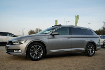 Volkswagen Passat B8 Variant 2.0 TDI BlueMotion SCR 190KM 2018 Volkswagen Passat HIGHLINE panorama SKÓRA kamera, zdjęcie 8