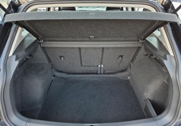 Volkswagen Tiguan II SUV Facelifting 2.0 TDI 150KM 2021 Volkswagen Tiguan Life 2.0TDI 150KM DSG App Connet Czuj Park. Pod.Fotele T, zdjęcie 29