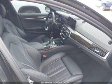 BMW Seria 5 G30-G31 2019 BMW Seria 5 2019r, 540I, XDrive, 3.0L 3.0 Benzyna 335KM, zdjęcie 9