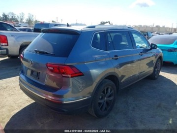 Volkswagen Tiguan II 2023 Volkswagen Tiguan 2023 VOLKSWAGEN TIGUAN 2.0T SE 2.0 Benzyna 184KM, zdjęcie 4