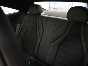 Mercedes CLE Coupe 2.0 200 204KM 2025 MERCEDES-BENZ CLE 200 4-Matic AMG Line 2.0 (204KM) 2025, zdjęcie 11