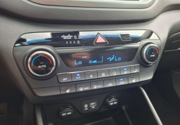 Hyundai Tucson III SUV 1.6 T-GDI 177KM 2018 Hyundai Tucson Zarejestrowany - benzyna - 1,6 - 177 KM - wersja Passion 1.6, zdjęcie 28