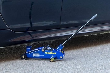 Гидравлический подъемник Goodyear CS1