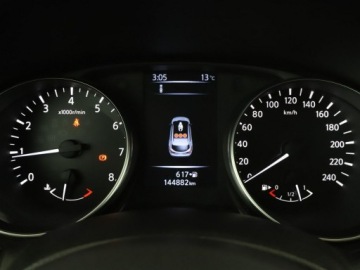 Nissan Qashqai II Crossover 1.6 DIG-T 163KM 2017 Nissan Qashqai klima auto grzane fotele czujniki, zdjęcie 21