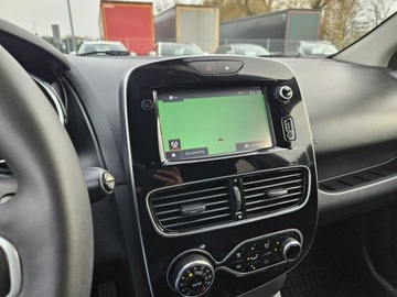 Renault Clio IV Hatchback 5d Facelifting 0.9 TCe 90KM 2018 Renault Clio 0,9 benzyna 90KM nawigacja, zdjęcie 11