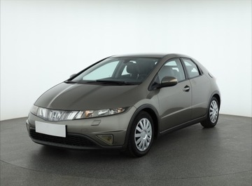 Honda Civic VIII Hatchback 3d 1.8 i-VTEC 140KM 2008 Honda Civic 1.8 i, Klima, Klimatronic, Tempomat, zdjęcie 1