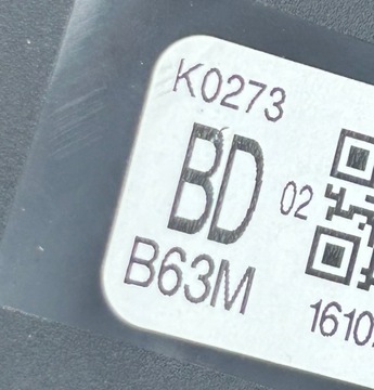 МНОГОФУНКЦИОНАЛЬНОЕ РУЛЕВОЕ КОЛЕСО С ПОДОГРЕВОМ, КОЖАНОЕ MAZDA 3 BM LIFT BN 16-