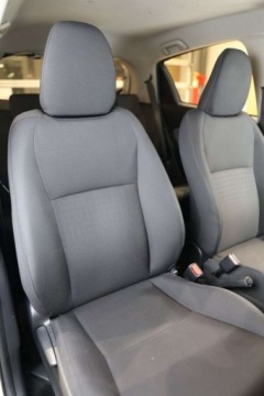 Toyota Yaris III Hatchback 5d Facelifting 2017 1.5 Dual VVT-iE 111KM 2017 Toyota Yaris 1.5 Active 1.5 BenzynaLPG 111KM, zdjęcie 16