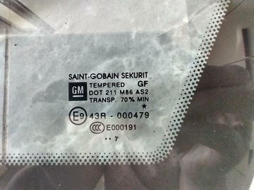 СТЕКЛО КУЗОВА ЛЕВОЕ ПЕРЕДНЕЕ OPEL CORSA D 13188024