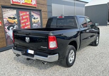 Dodge Ram V 2021 Dodge RAM 4x4 RAM 1500 5.7 HEMI 390 KM 2021r 4.000 km Warszawa 5.7, zdjęcie 3