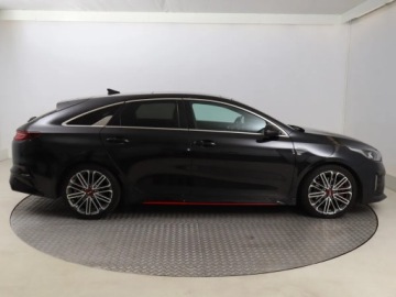 Kia Proceed Shooting Brake 1.6 T-GDI 204KM 2020 Kia ProCeed GT 1.6 T-GDI, Serwis ASO, Automat, zdjęcie 5
