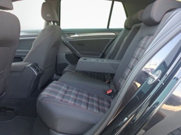 Volkswagen Golf VII GTI 3d Facelifting 2.0 TSI 245KM 2017 Volkswagen Golf Salon PL, Serwisowany, ACC, Ambiente, 2.0 Benzyna 244KM, zdjęcie 28