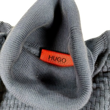 ** HUGO BOSS **__S__Rewelacyjny, modny sweterek z golfem_IDEAŁ