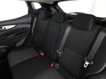 Nissan Qashqai II Crossover 1.6 DIG-T 163KM 2016 Nissan Qashqai navi pdc panorama auto klima manual, zdjęcie 16
