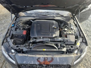 Jaguar XF II 2021 Jaguar XF R-Dynamic Se 2021 2.0 Benzyna 296KM, zdjęcie 6