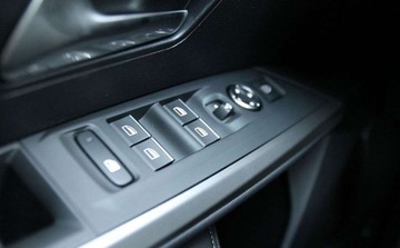 Peugeot 5008 III 2025 Peugeot 5008 1.2 mHEV 145KM GT SS e-DCS6 2025 Hybryd Gwarancja od RiA, zdjęcie 23