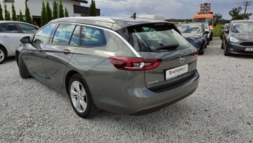 Opel Insignia II Sports Tourer 1.5 Turbo 165KM 2019 Opel Insignia 1.5T 165kM Klima LED Temp. Akt. Grzana Szyba Asyst. Pelen Se, zdjęcie 3