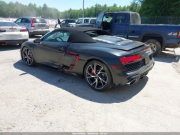 Audi R8 II 2021 Audi R8 Spyder Spyder V10 Rwd S Tronic 2021 5.2 Benzyna 532KM, zdjęcie 2