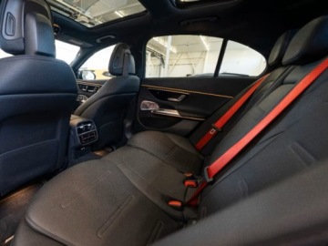Mercedes Klasa E W214 2026 E Klasa AMG 53 4Matic+ Hybrid 3.0 (612KM) 2026, zdjęcie 11